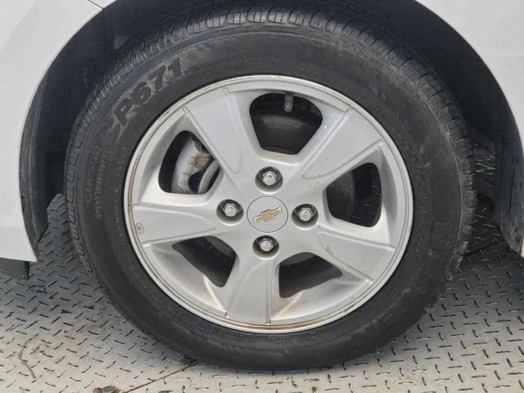 Chevrolet Spark 2019 Blanco - Importación desde Corea - HF Imports Iquique - Foto 19