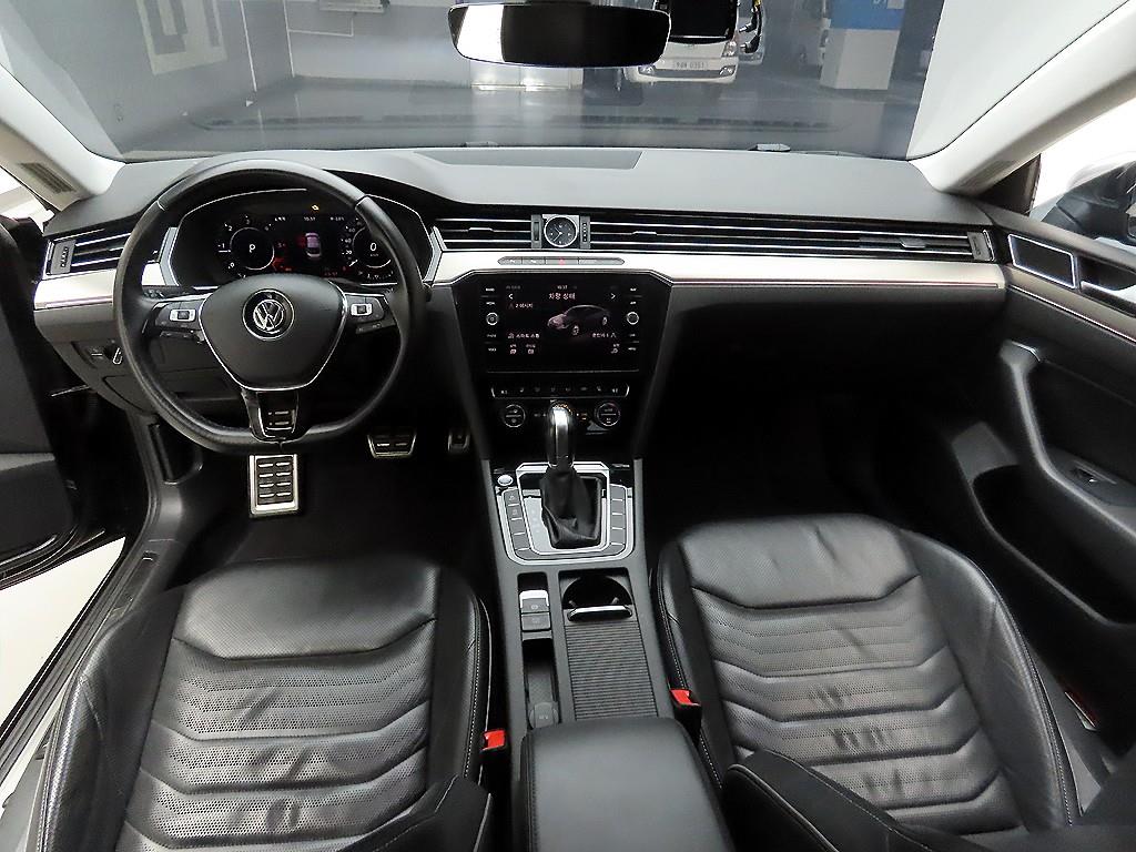 Volkswagen Arteon - Vista 8