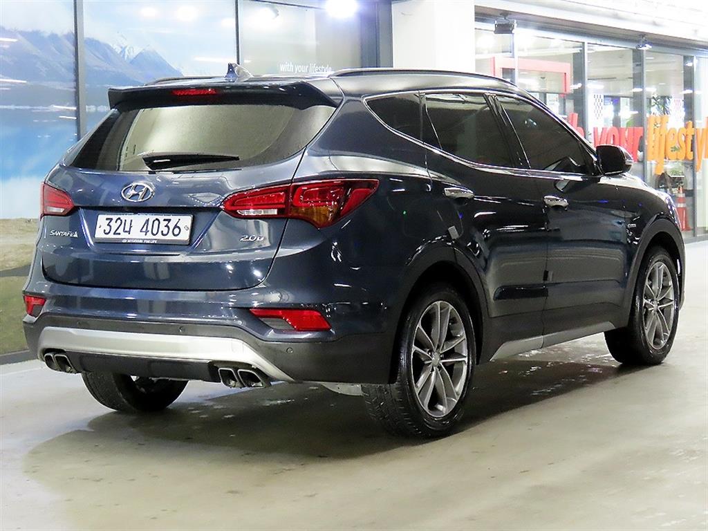 HYUNDAI Santa Fe - Vista 4