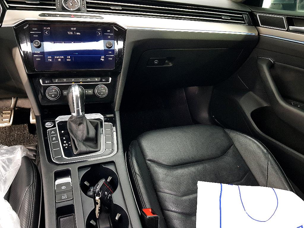 Volkswagen Arteon - Vista 10