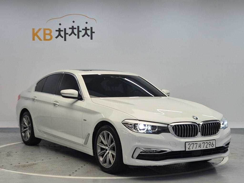BMW 5 Series - Vista 4