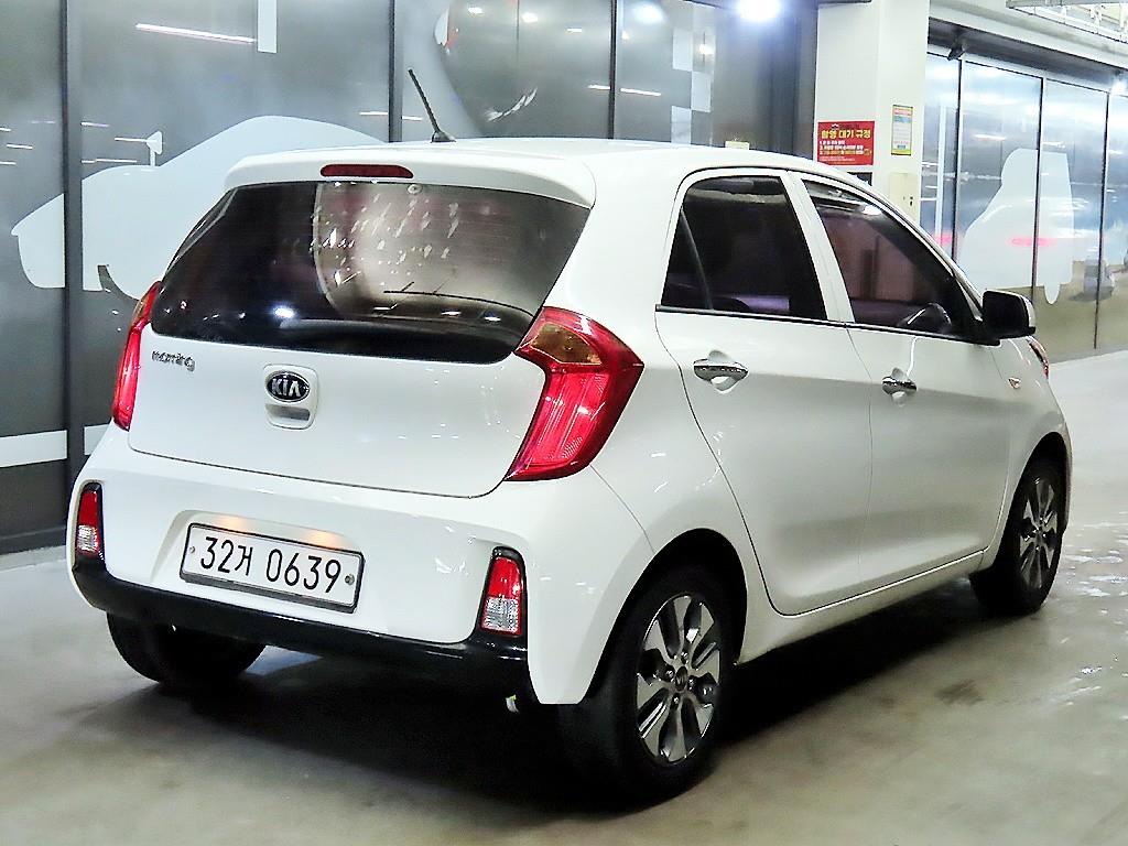 KIA Morning - Vista 4