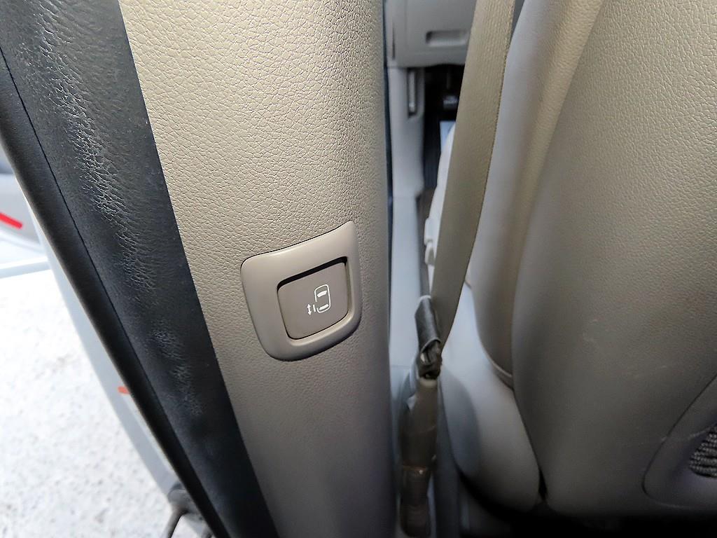 KIA Carnival 2015 Gris - Importación desde Corea - HF Imports Iquique - Foto 18