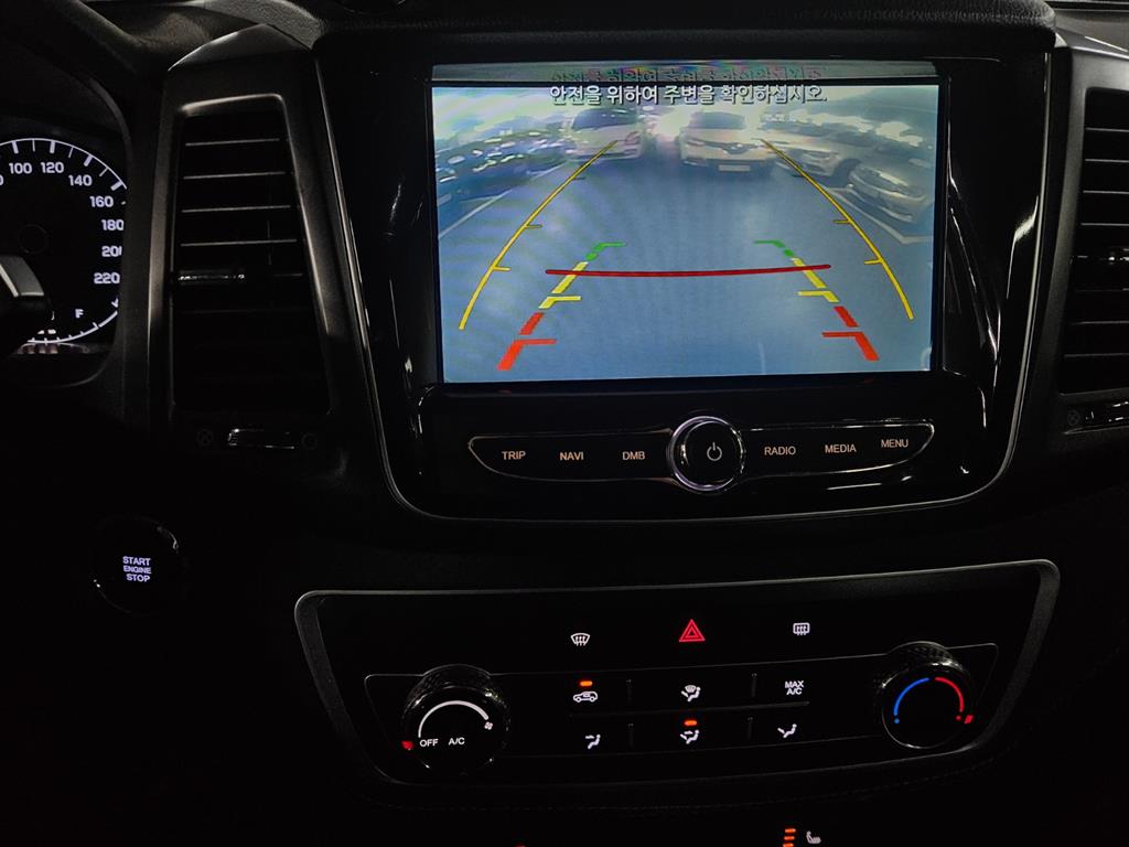 Ssangyong Rexton - Vista 10