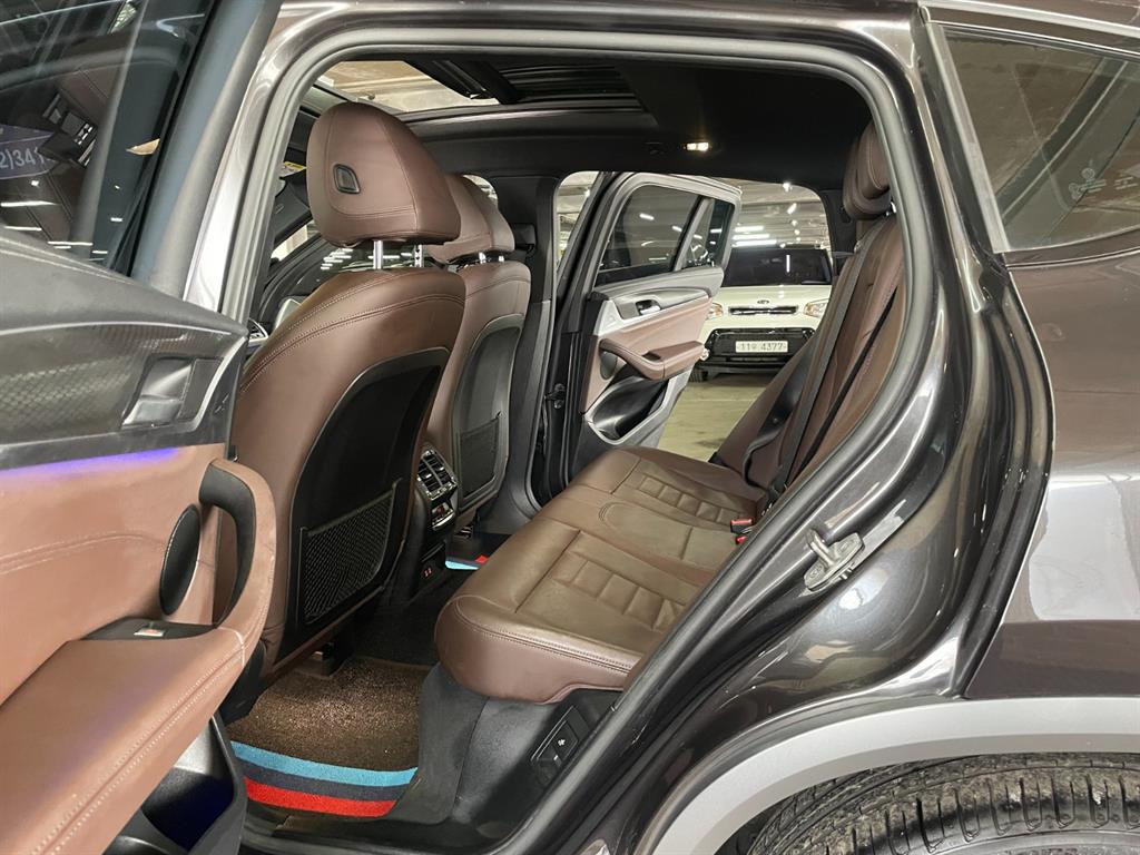 BMW X4 2021 Gris - Importación desde Corea - HF Imports Iquique - Foto 18