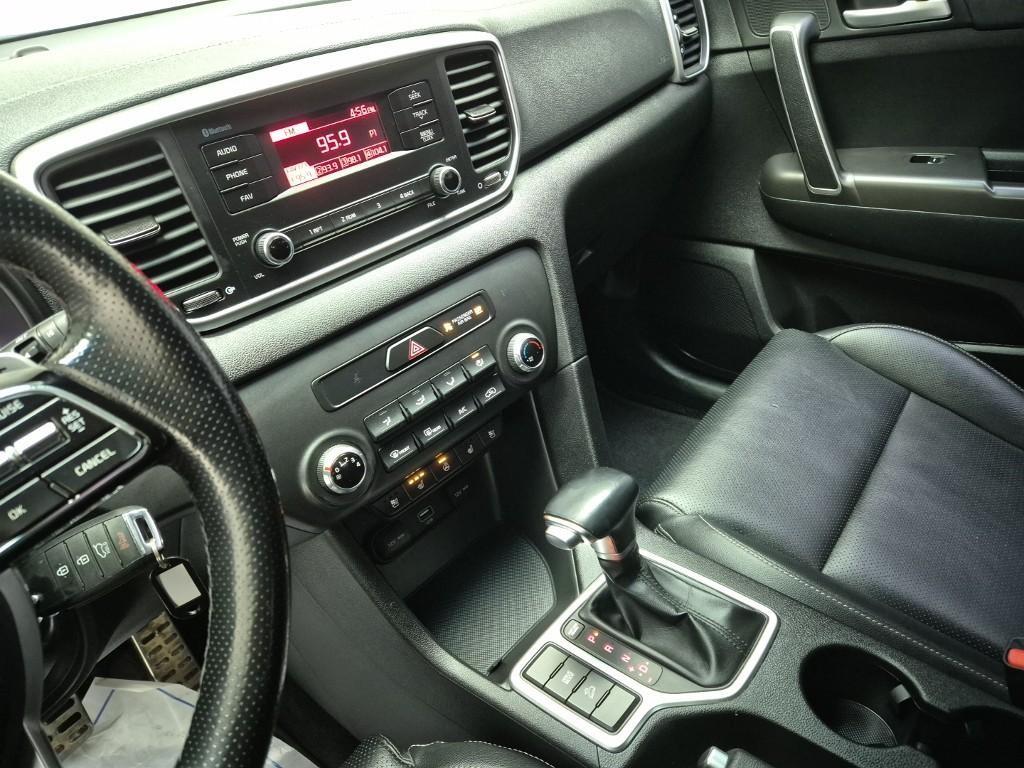 KIA Sportage - Vista 9