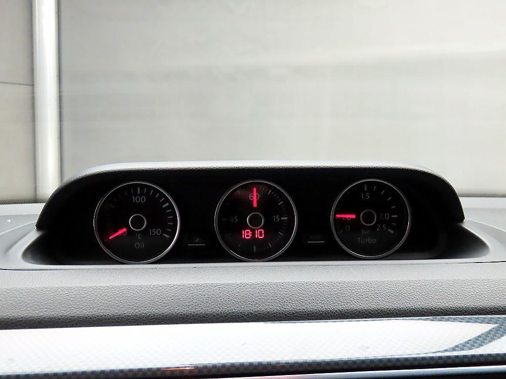 Volkswagen Beetle - Vista 11