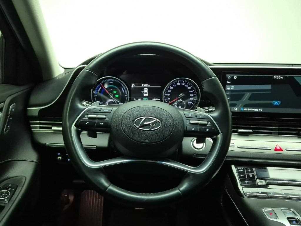 HYUNDAI Grandeur - Vista 9