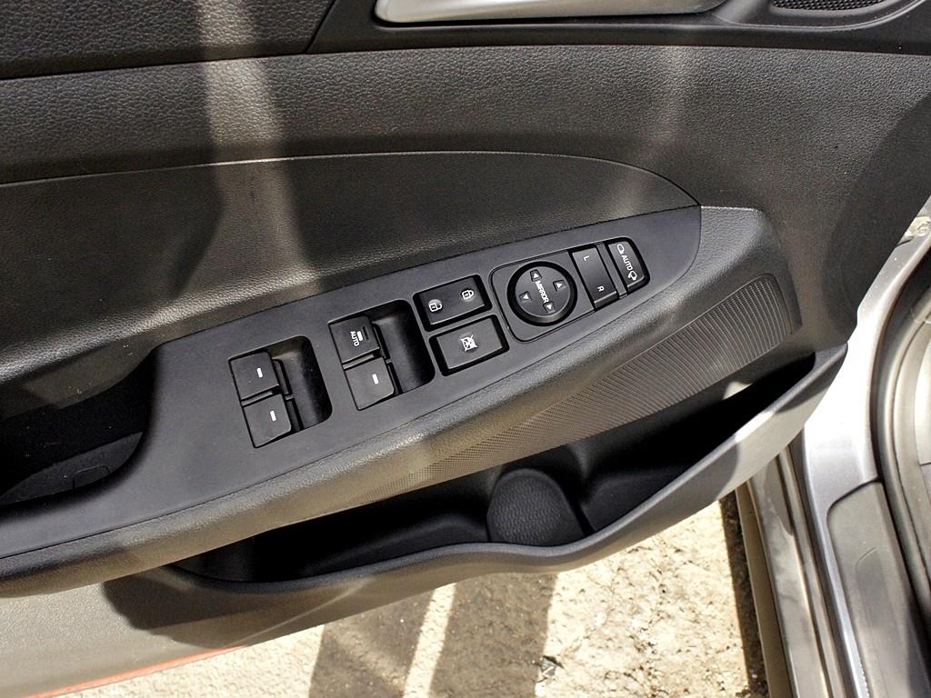 HYUNDAI Tucson 2016 Gris - Importación desde Corea - HF Imports Iquique - Foto 14