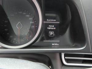 HYUNDAI Avante - Vista 12