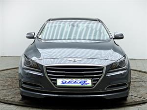 HYUNDAI Genesis - Vista 2