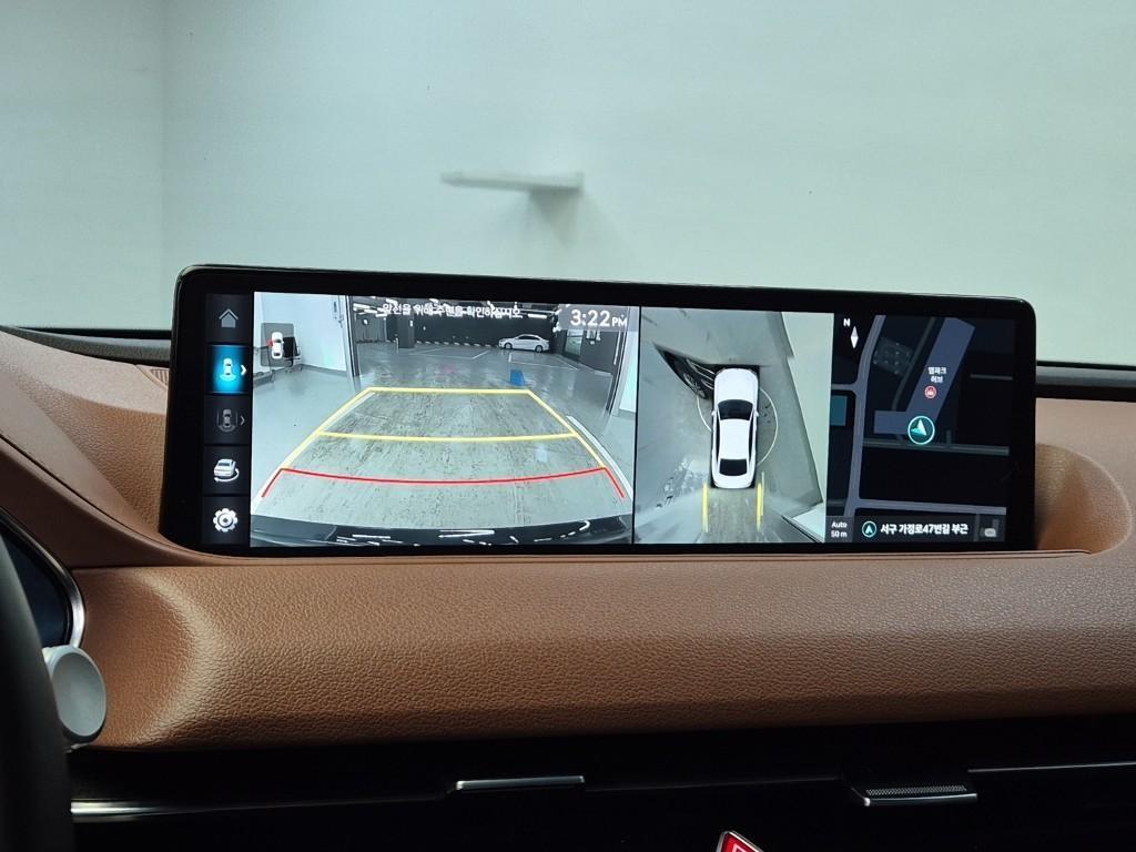 Genesis G80 - Vista 12