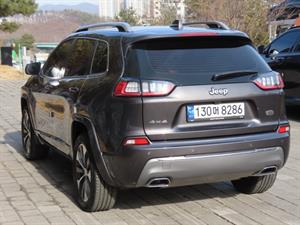 Jeep Cherokee - Vista 8