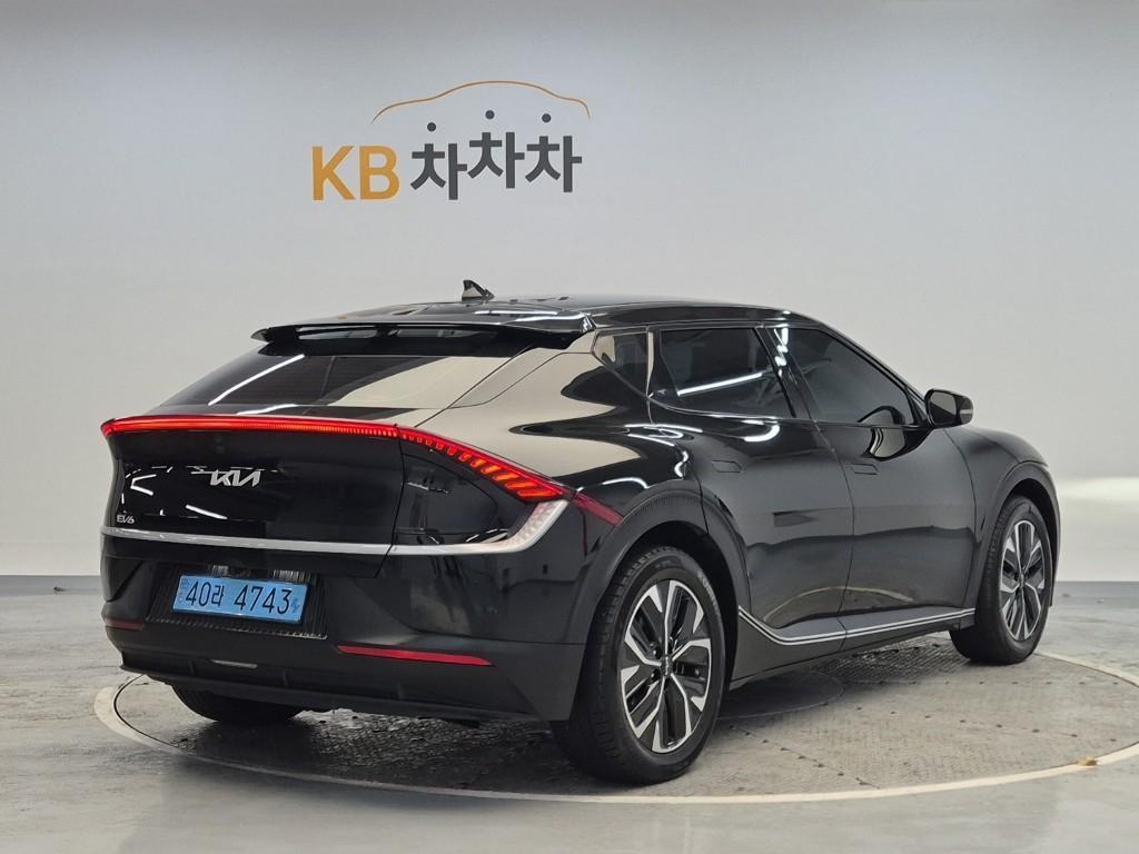 KIA EV6 - Vista 3