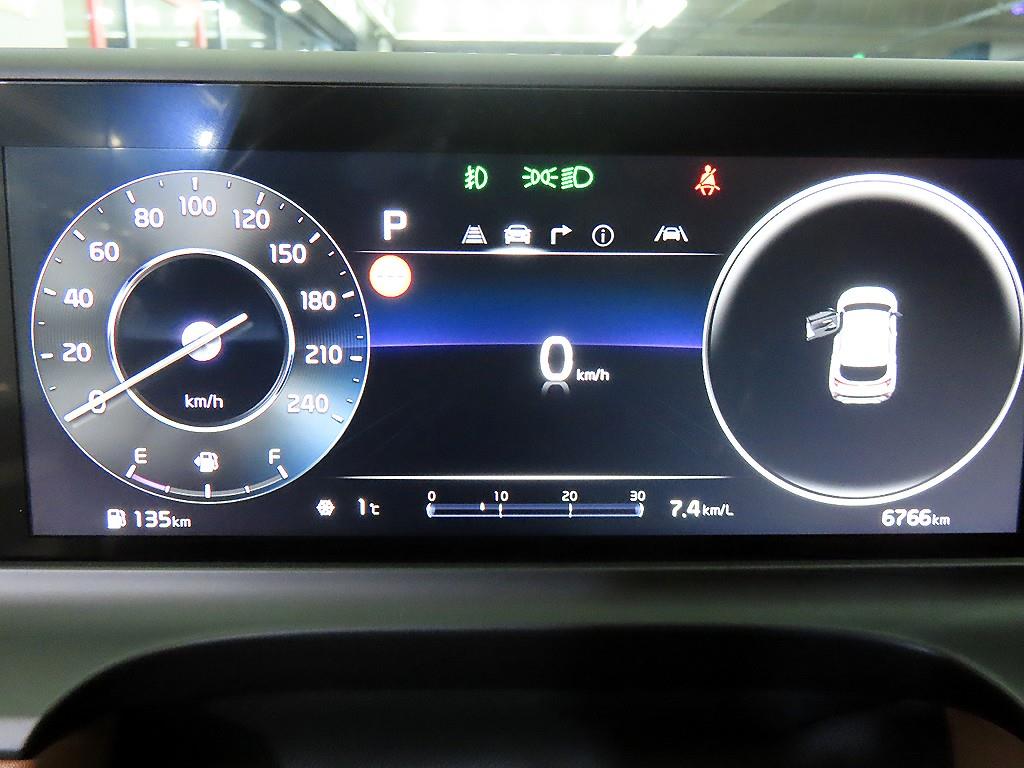 KIA Seltos - Vista 9