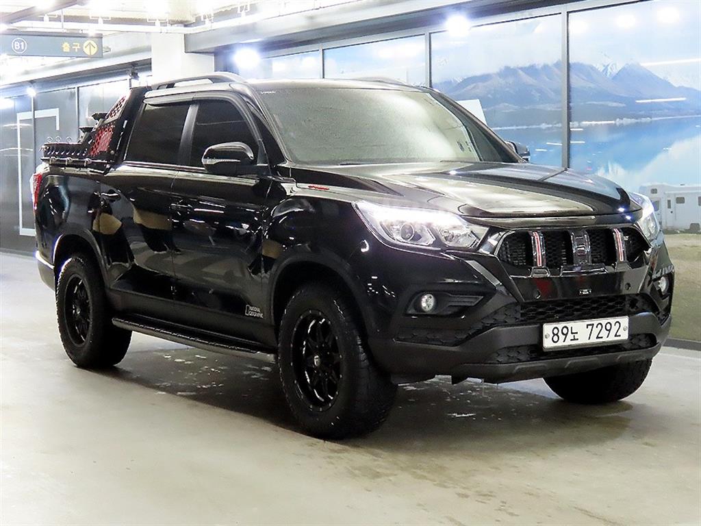 Ssangyong Rexton 2019 Negro - Importación desde Corea - HF Imports Iquique - Foto 1