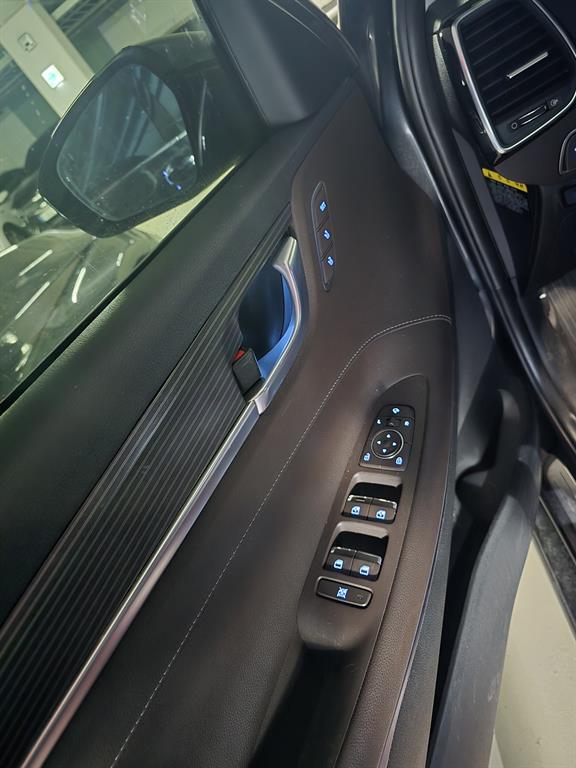 HYUNDAI Grandeur - Vista 4