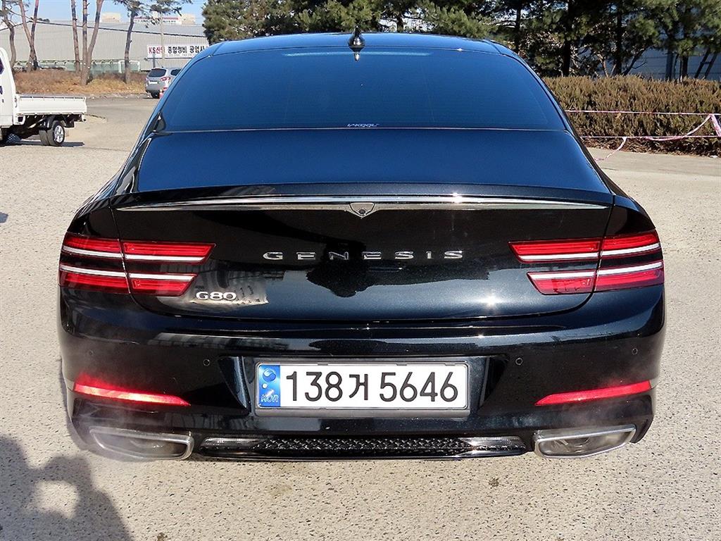 Genesis G80 - Vista 4