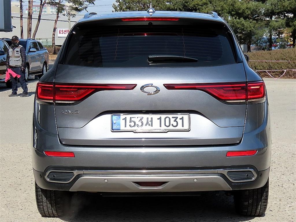 SAMSUNG QM6 - Vista 4