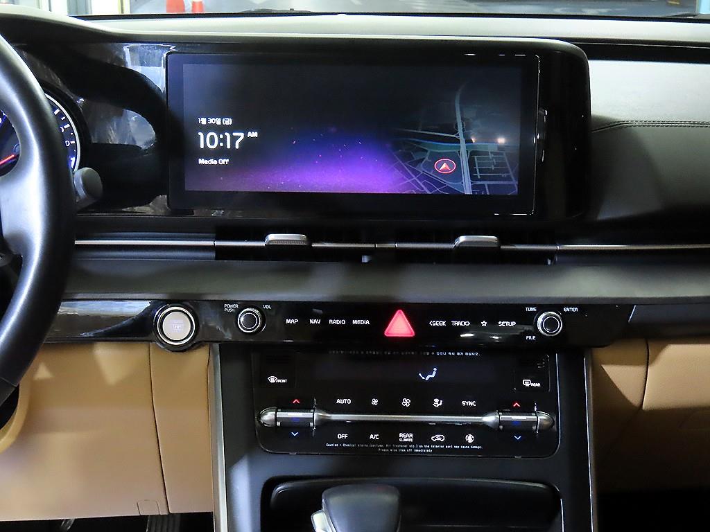 KIA Carnival - Vista 12