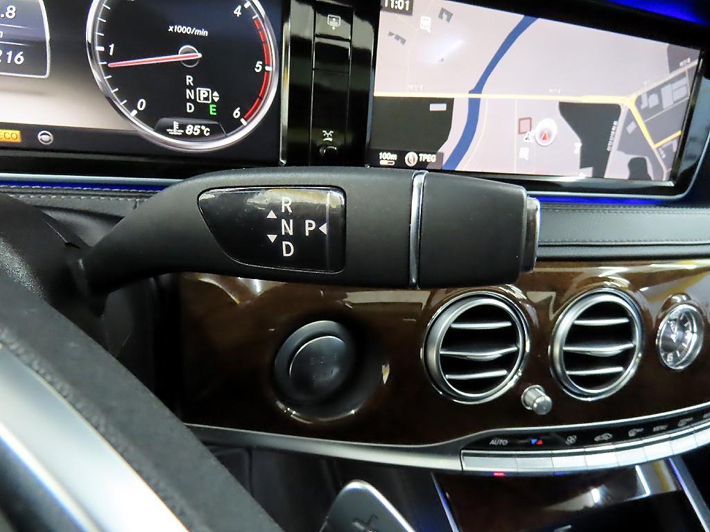 Mercedes Benz S Class - Vista 10