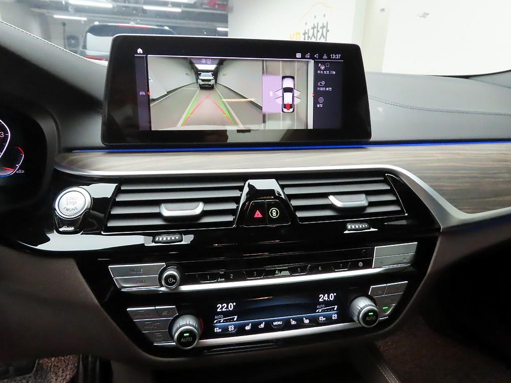 BMW 5 Series - Vista 9