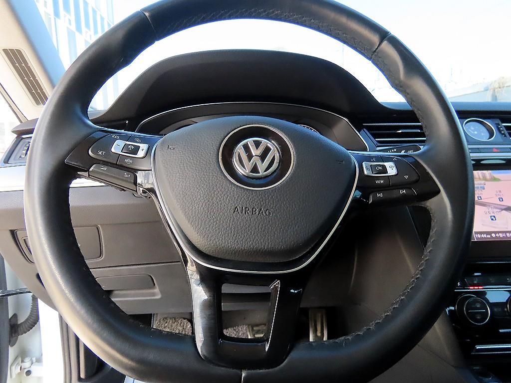 Volkswagen Arteon - Vista 8