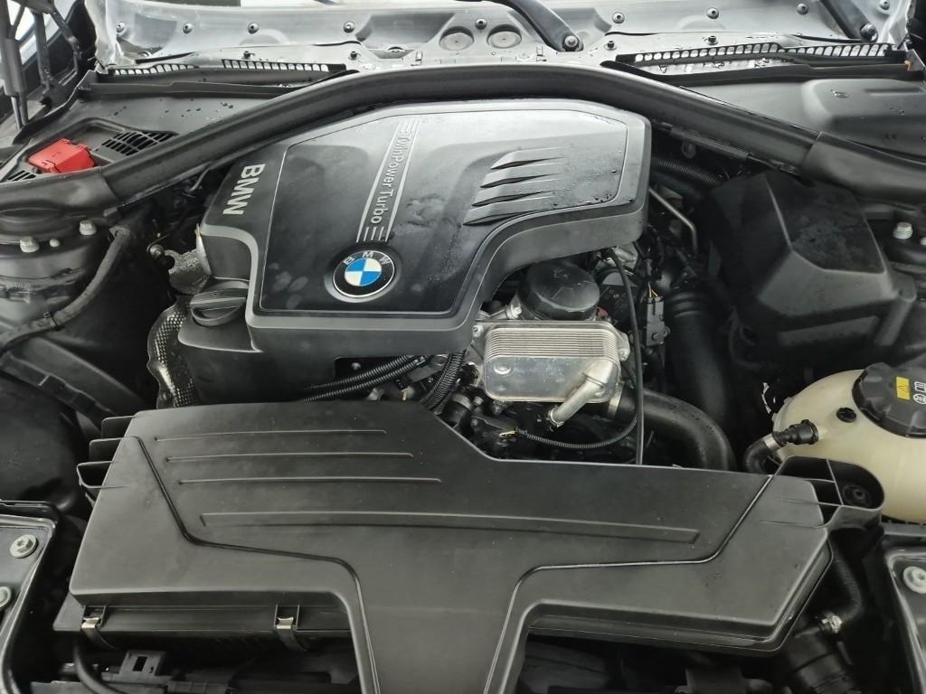 BMW 4 Series - Vista 5