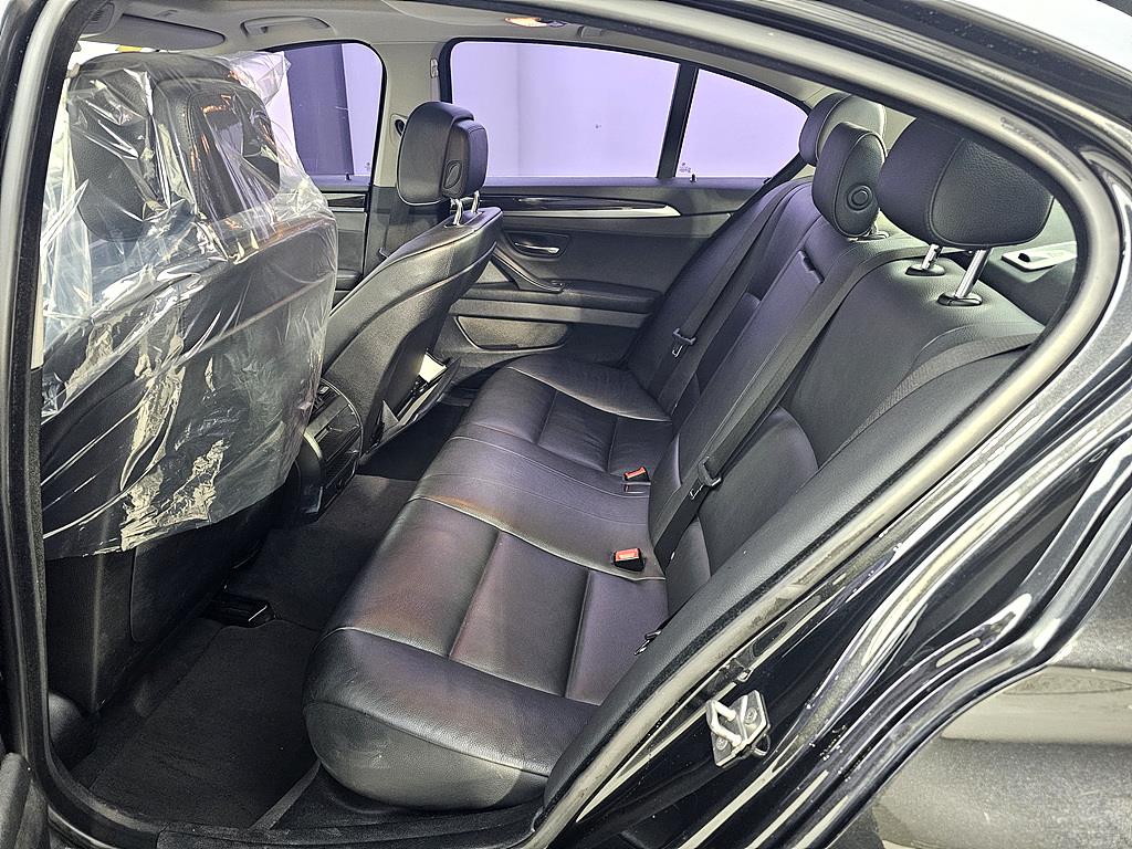 BMW 5 Series - Vista 9