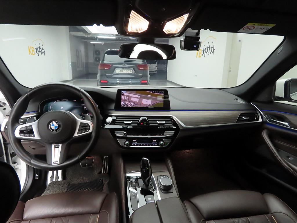 BMW 5 Series - Vista 6