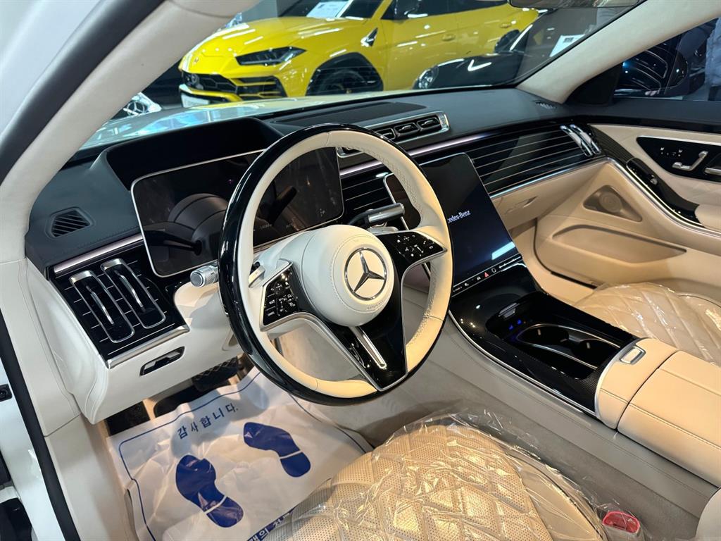 Mercedes Benz S Class - Vista 6