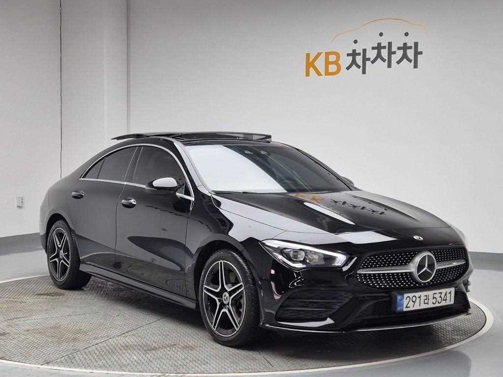 Mercedes Benz CLA Class - Vista 4