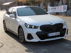 BMW 5 Series - Vista 4