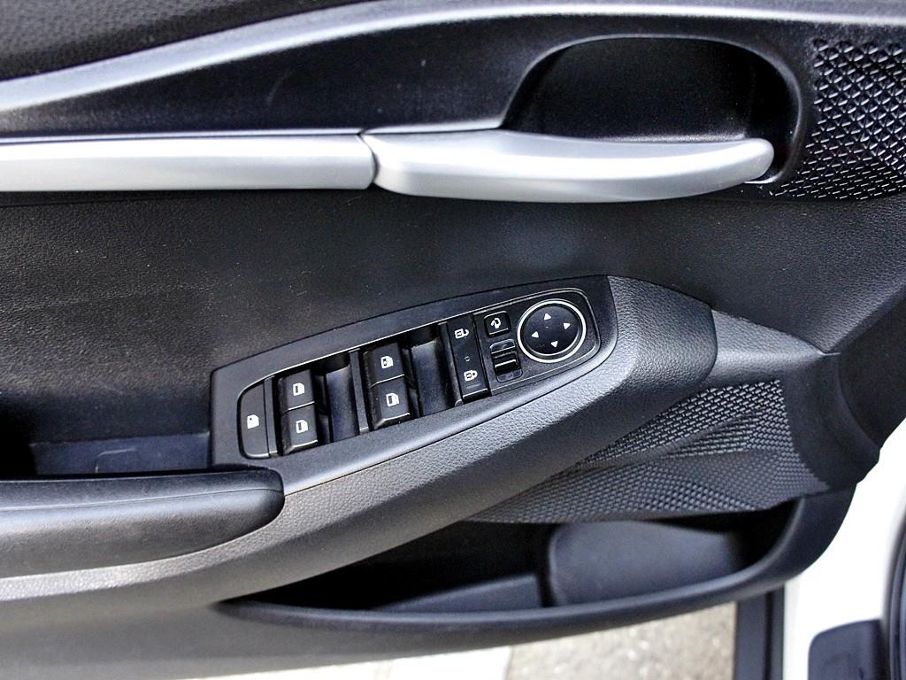 KIA Seltos 2021 Blanco - Importación desde Corea - HF Imports Iquique - Foto 13