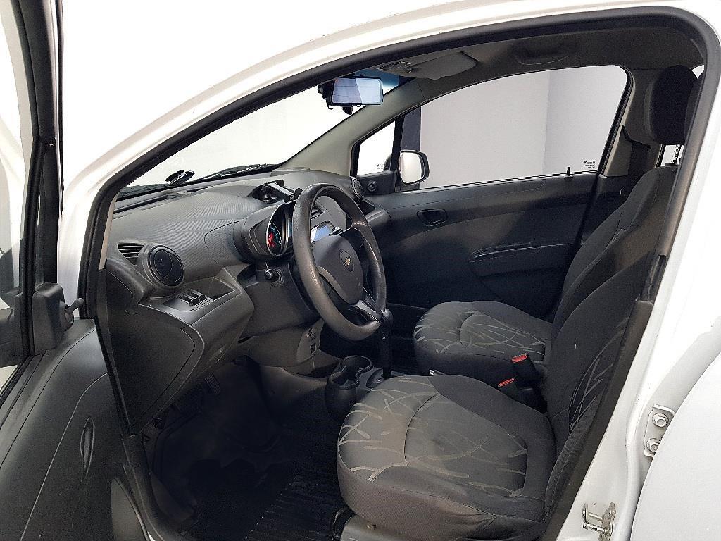 Chevrolet Spark - Vista 8