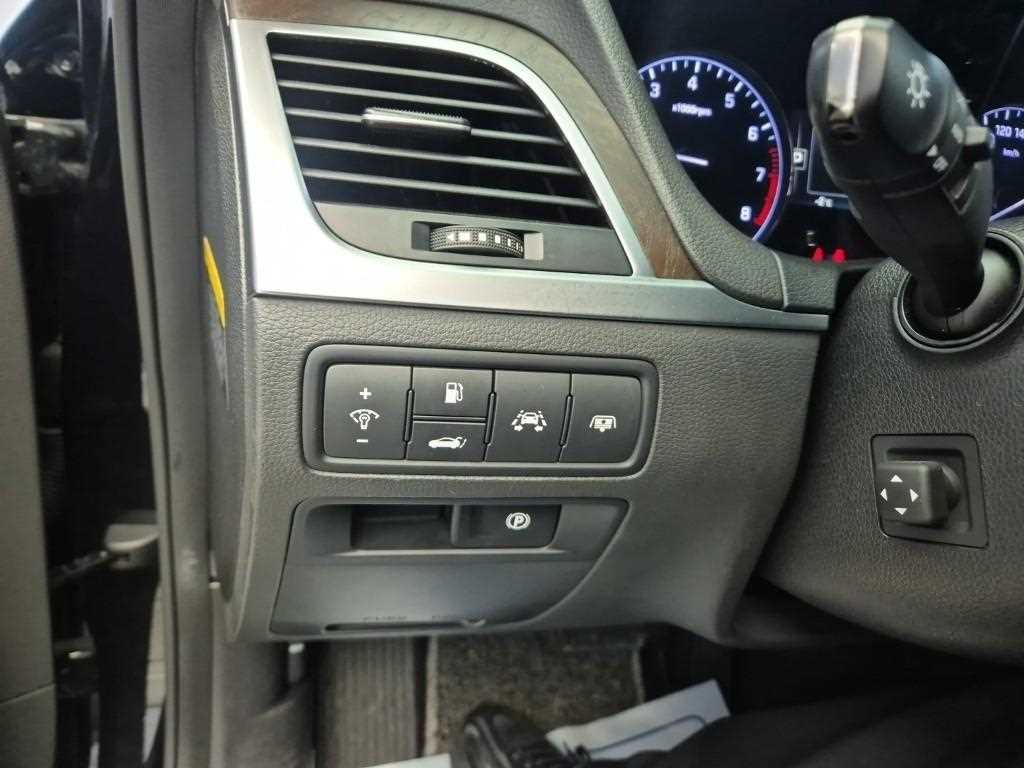 HYUNDAI Genesis 2016 Negro - Importación desde Corea - HF Imports Iquique - Foto 18