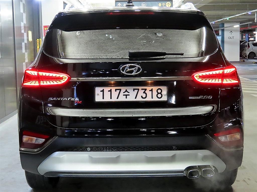 HYUNDAI Santa Fe - Vista 5