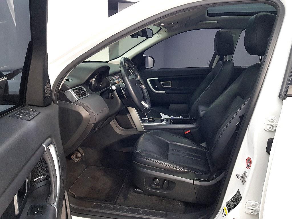 Land Rover Discovery Sports - Vista 8