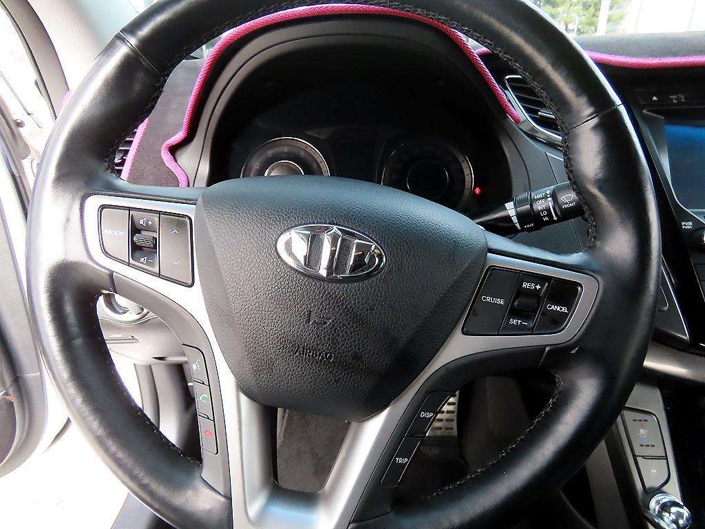 HYUNDAI i40 - Vista 8