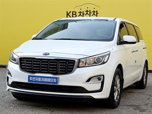 KIA Carnival - Vista 4