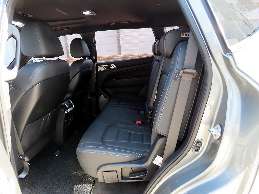 Ssangyong Rexton - Vista 6