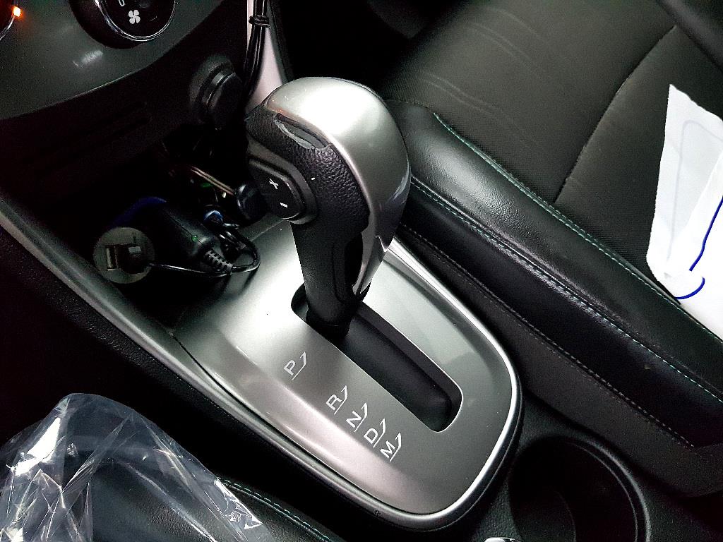 Chevrolet Trax 2014 Café - Importación desde Corea - HF Imports Iquique - Foto 14