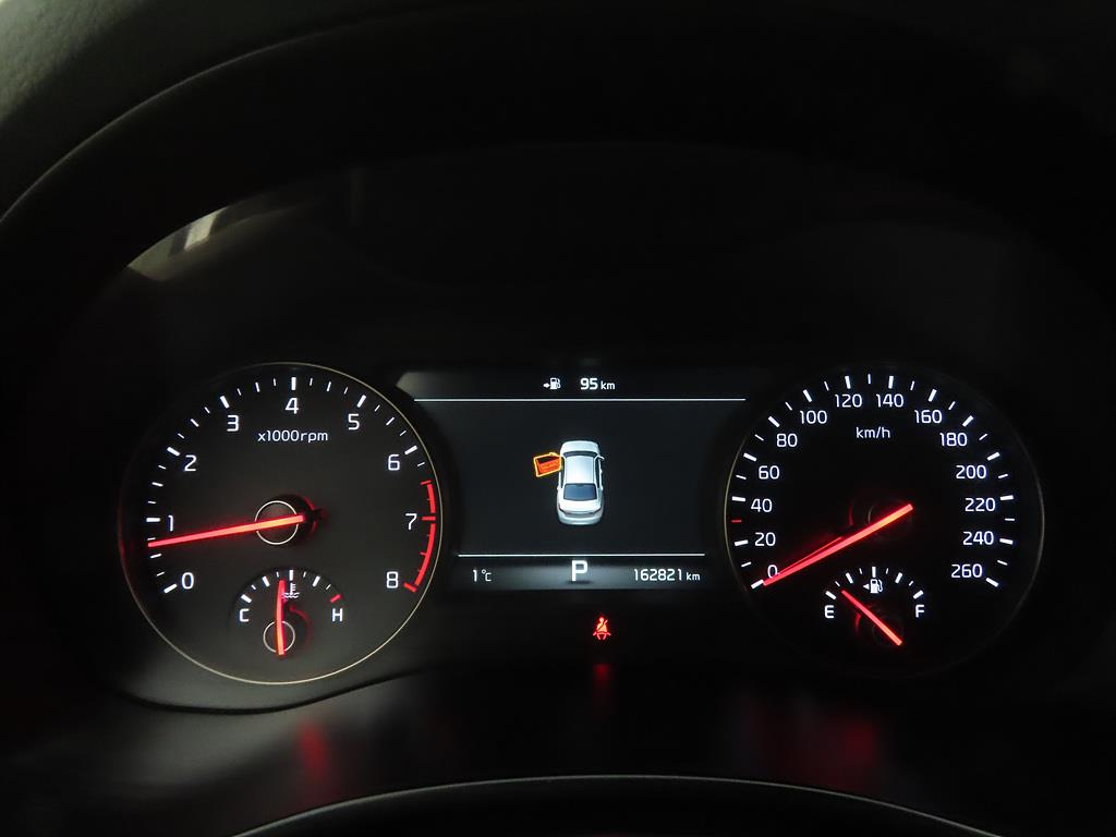 KIA K7 - Vista 9