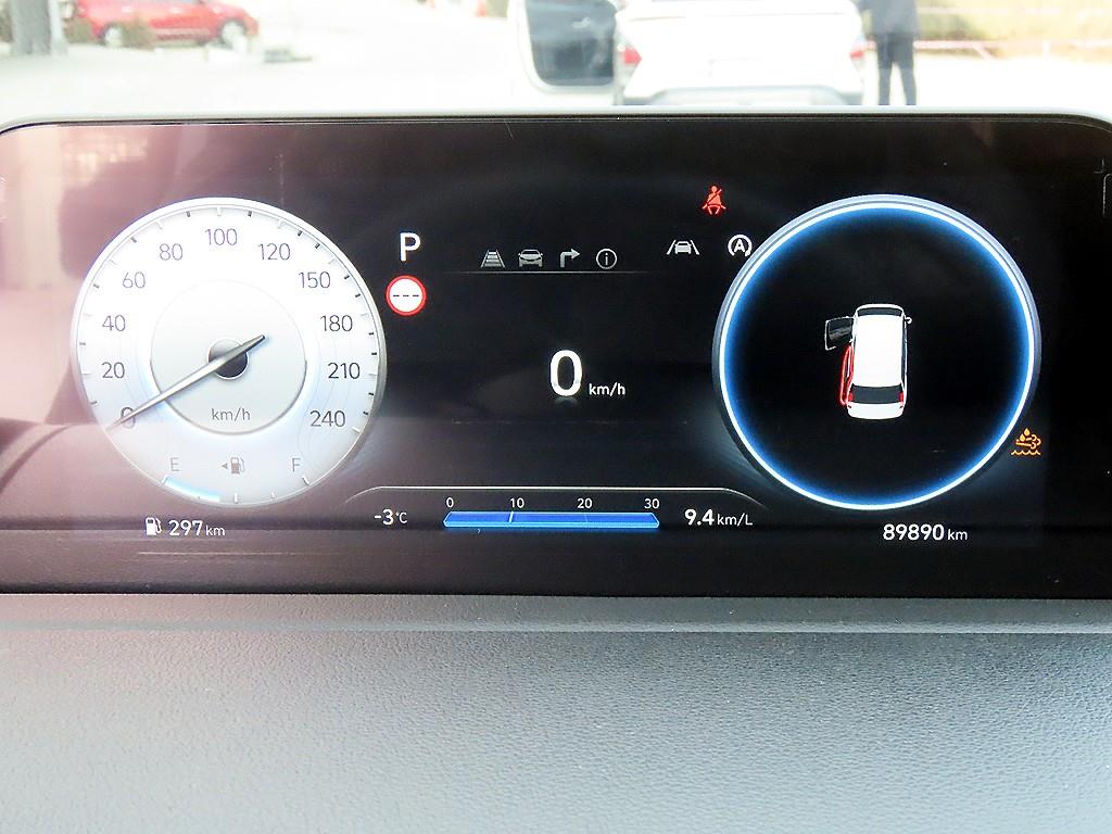 HYUNDAI Staria - Vista 10