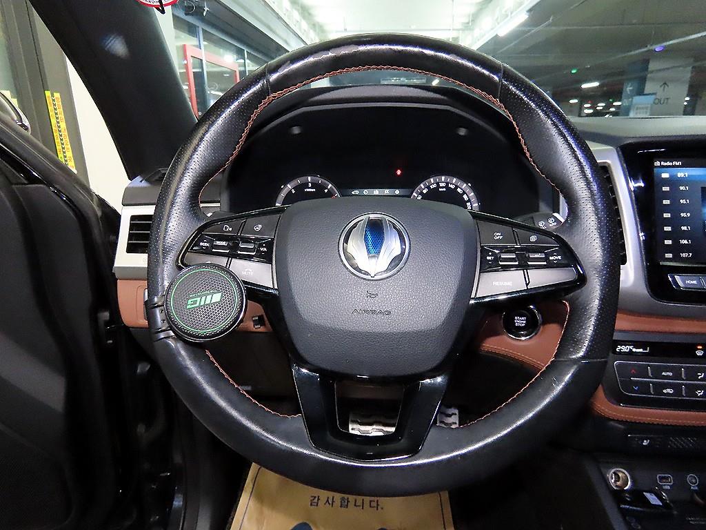 Ssangyong Rexton - Vista 8