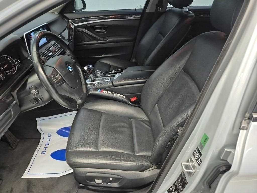 BMW 5 Series - Vista 11