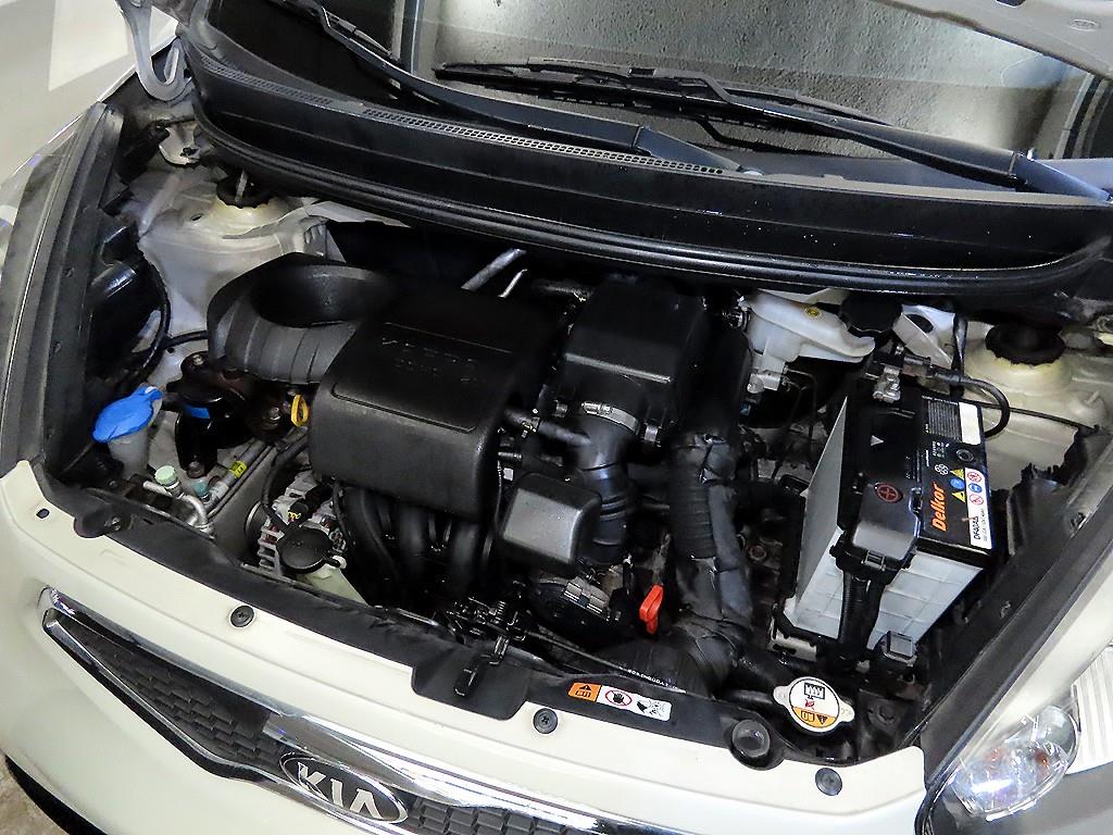 KIA Morning 2013 Blanco - Importación desde Corea - HF Imports Iquique - Foto 18