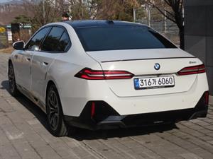 BMW 5 Series - Vista 8