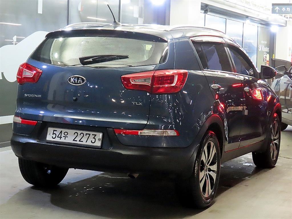 KIA Sportage - Vista 4