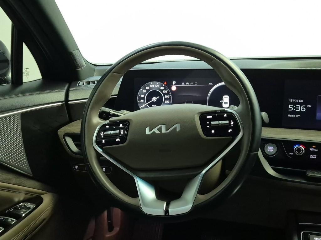 KIA K8 - Vista 9